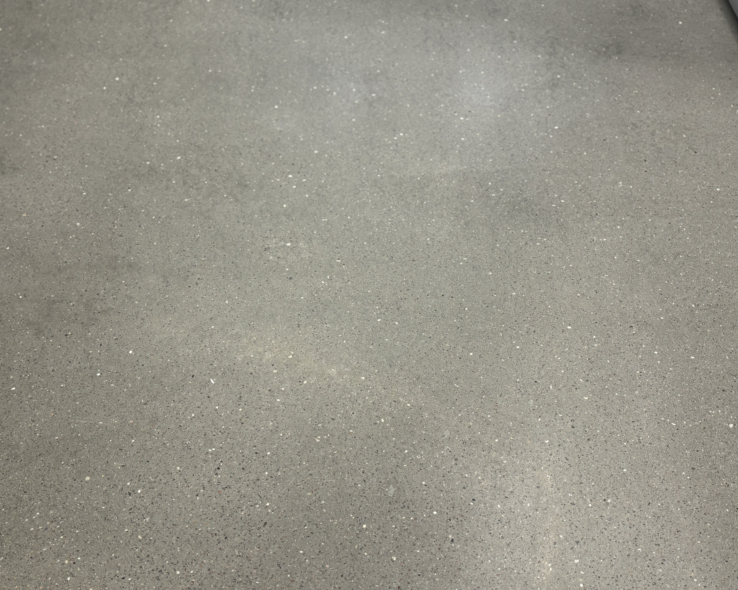 Poleret betongulv i Vejle